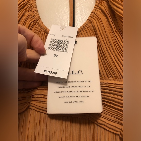 NWT $795 A.L.C. Cecilia Plisse Maxi Dress in size 00, 0  and 2! - Picture 9 of 13